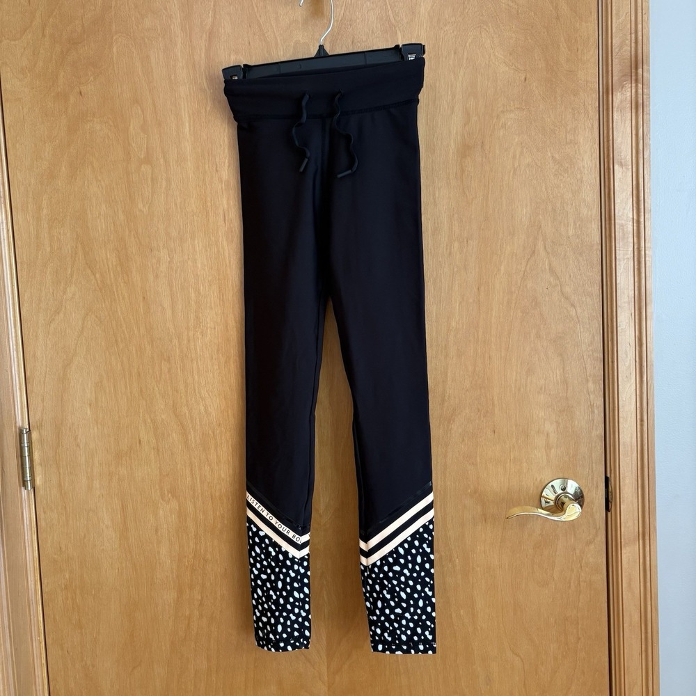 Sarah's Day x White Fox Active Blackout Leggings • X Small - Picture 1 of 12